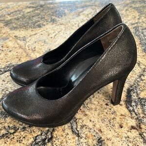 Paul Green Corey platform pumps in leather metallic